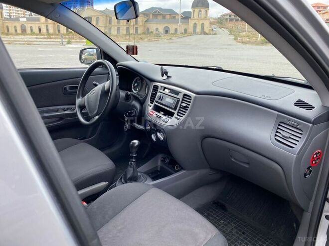 Kia Rio 2005, 199,999 km - 1.4 л - Bakı