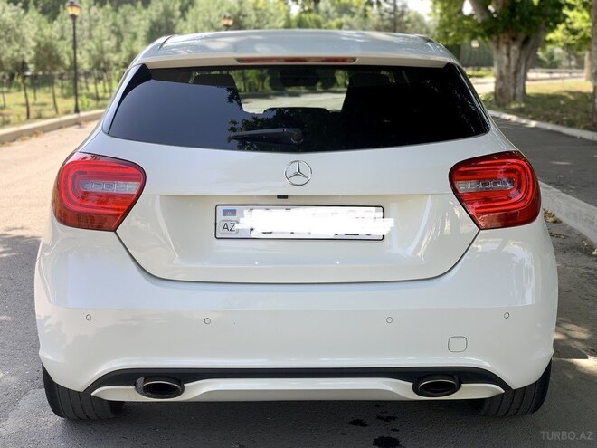 Mercedes A 180 2013, 141,244 km - 1.8 l - Gəncə