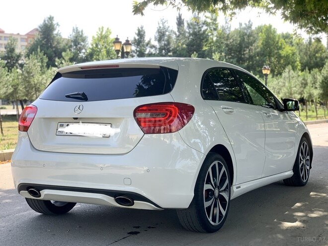 Mercedes A 180 2013, 141,244 km - 1.8 l - Gəncə