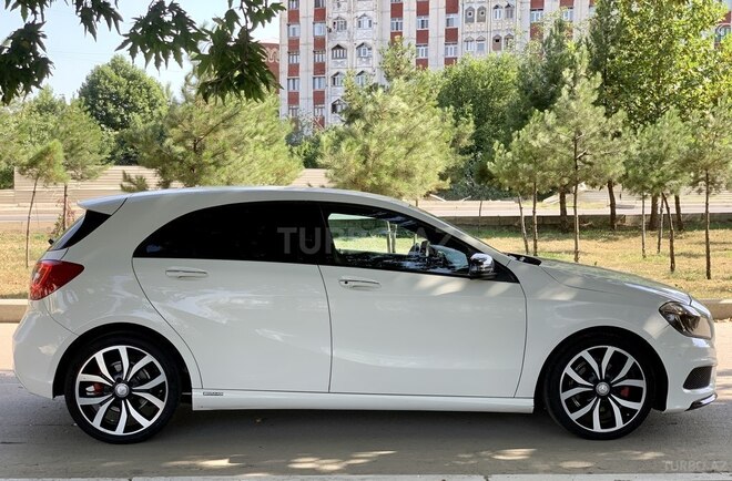 Mercedes A 180 2013, 141,244 km - 1.8 l - Gəncə