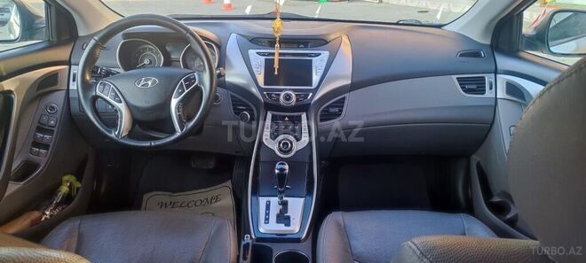 Hyundai Elantra 2011, 170,000 km - 1.8 l - Bakı
