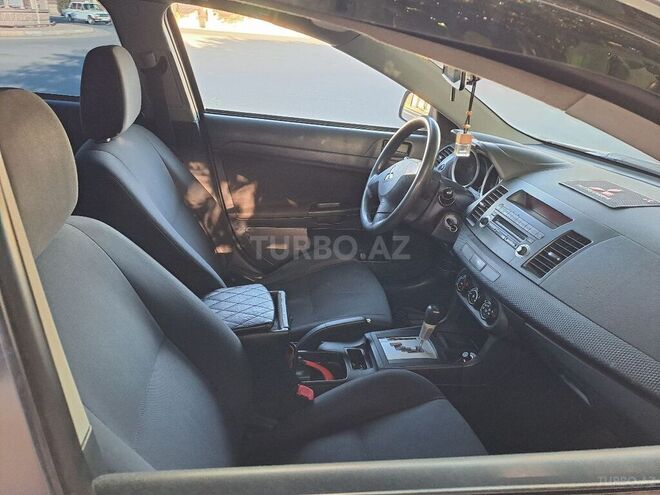 Mitsubishi Lancer 2010, 232,000 km - 2.0 l - Ağcabədi