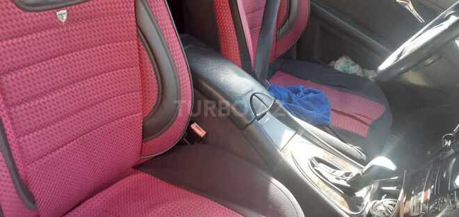 Mercedes E 220 2003, 480,000 km - 2.2 l - Bakı