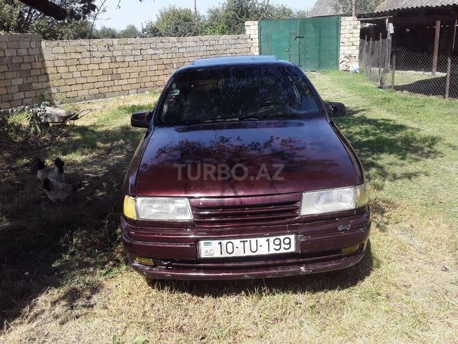 Opel Vectra 1994, 588,000 km - 2.0 l - Qax