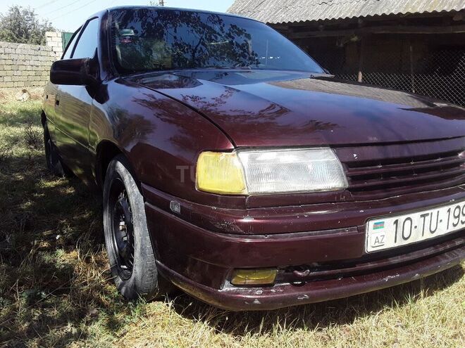 Opel Vectra 1994, 588,000 km - 2.0 l - Qax