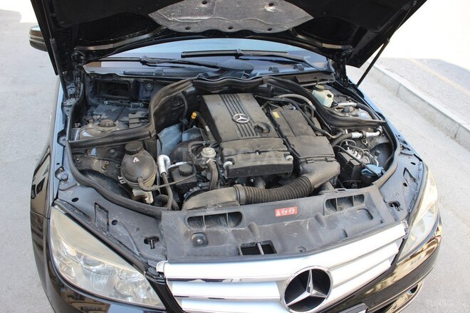 Mercedes C 200 2009, 214,000 km - 1.8 l - Bakı