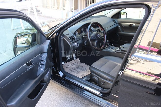 Mercedes C 200 2009, 214,000 km - 1.8 l - Bakı