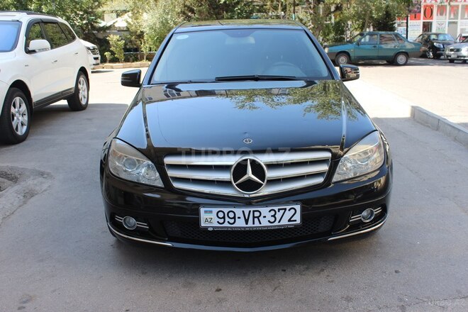 Mercedes C 200 2009, 214,000 km - 1.8 l - Bakı