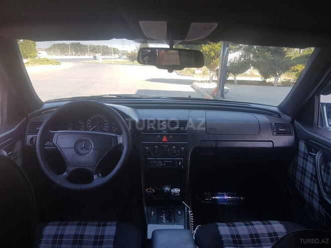 Mercedes C 200 1996, 228,000 km - 2.0 l - Bakı
