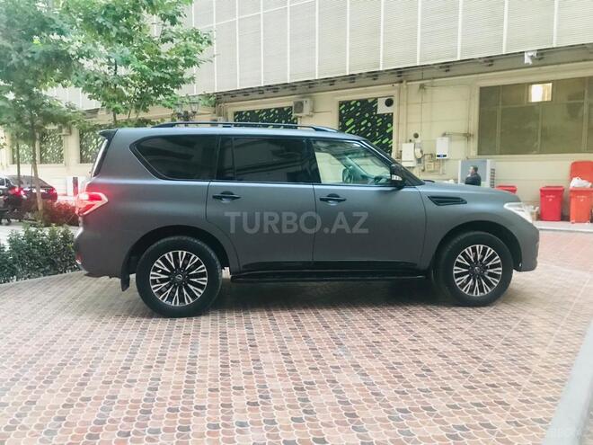 Nissan Patrol 2013, 220,000 km - 5.6 l - Bakı