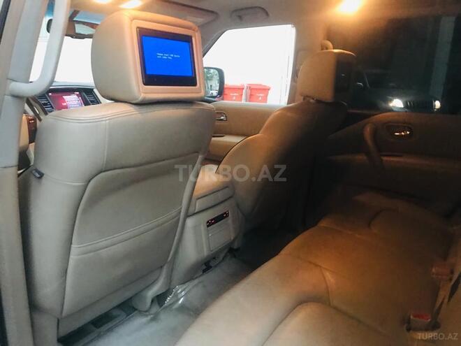 Nissan Patrol 2013, 220,000 km - 5.6 l - Bakı