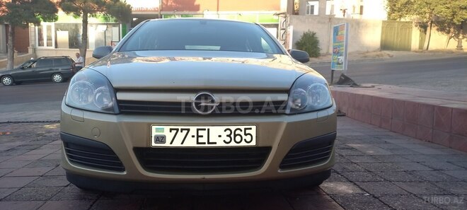 Opel Astra 2005, 260,000 km - 1.4 l - Bakı