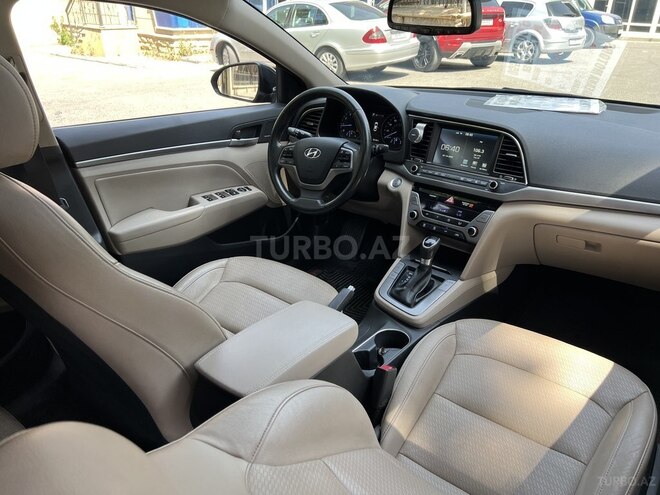 Hyundai Elantra 2016, 93,000 km - 2.0 l - Bakı