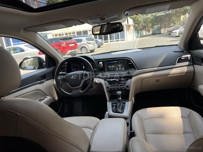 Hyundai Elantra 2016, 93,000 km - 2.0 l - Bakı