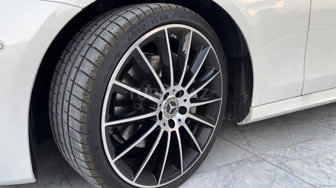 Mercedes E 220 2020, 21,000 km - 2.2 l - Bakı
