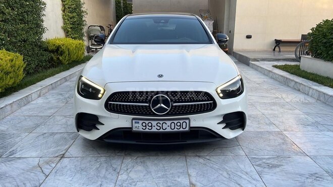 Mercedes E 220 2020, 21,000 km - 2.2 l - Bakı
