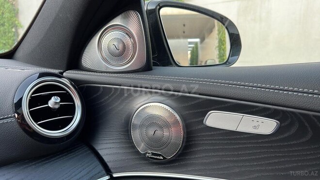 Mercedes E 220 2020, 21,000 km - 2.2 l - Bakı