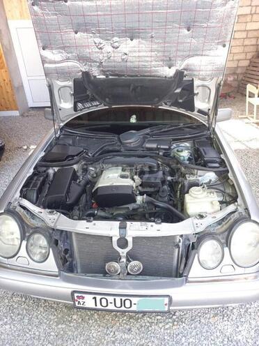 Mercedes E 230 1997, 400,000 km - 2.3 l - Bakı