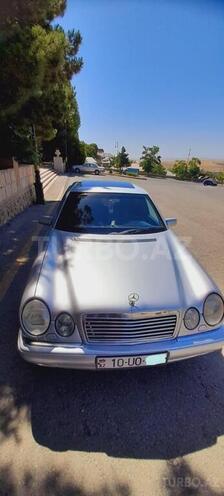 Mercedes E 230 1997, 400,000 km - 2.3 l - Bakı