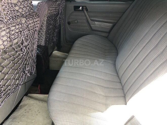 Mercedes 190 1990, 258,900 km - 2.0 л - Bakı