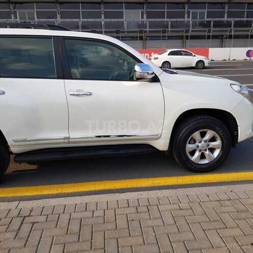 Toyota Prado 2010, 240,000 km - 2.7 l - Bakı