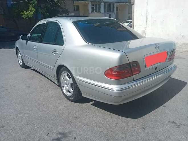 Mercedes E 200 2000, 238,000 km - 2.0 l - Bakı