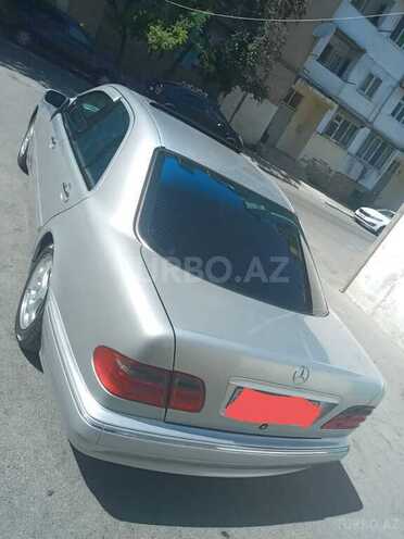 Mercedes E 200 2000, 238,000 km - 2.0 l - Bakı