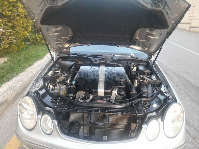 Mercedes E 240 2003, 191,000 km - 2.4 l - Bakı