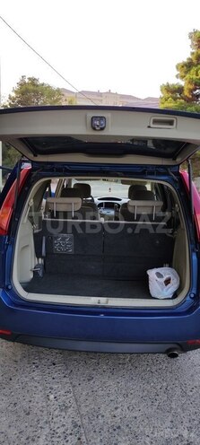 Nissan Presage 2005, 273,000 km - 2.5 l - Bakı