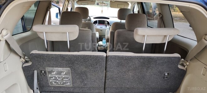 Nissan Presage 2005, 273,000 km - 2.5 l - Bakı