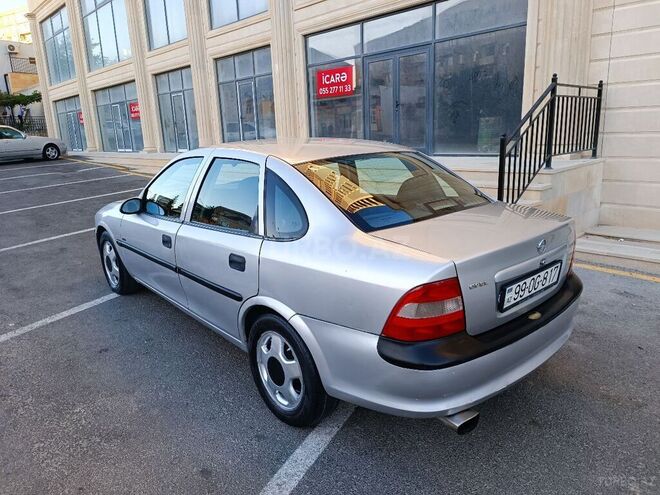 Opel Vectra 1998, 289,648 km - 2.0 l - Bakı