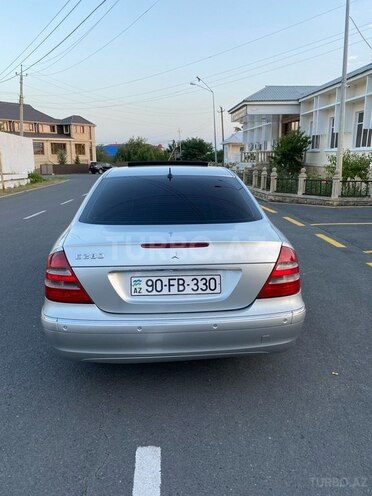 Mercedes E 280 2005, 190,000 km - 3.0 l - Zaqatala