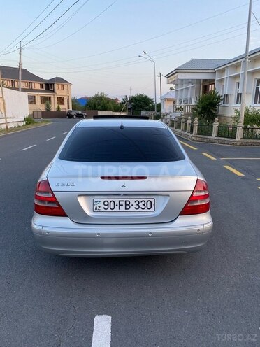 Mercedes E 280 2005, 190,000 km - 3.0 l - Zaqatala