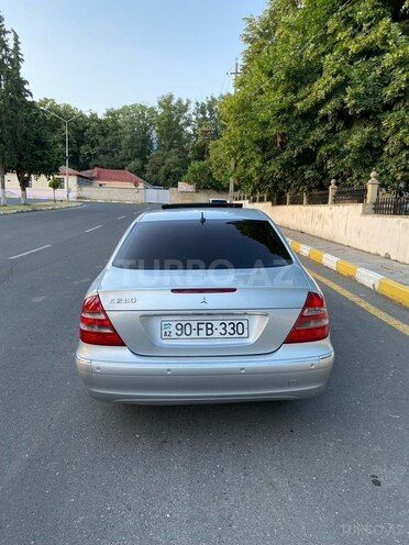 Mercedes E 280 2005, 190,000 km - 3.0 l - Zaqatala