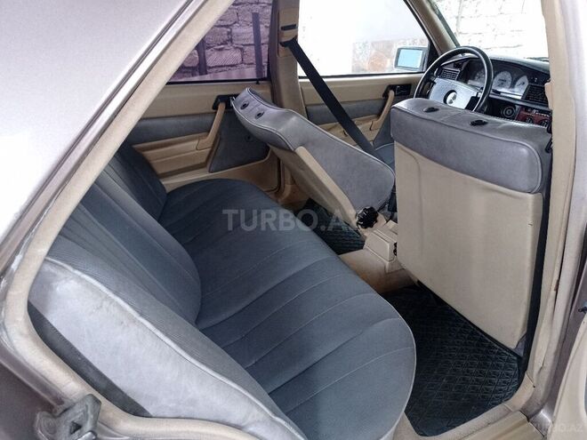Mercedes 190 1991, 400,000 km - 1.9 l - Bakı