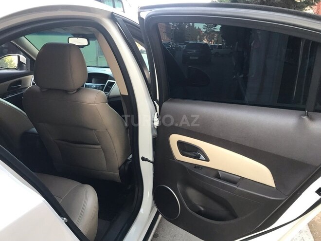 Chevrolet Cruze 2011, 185,000 km - 1.4 l - Gəncə