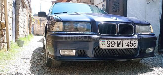 BMW 318 1991, 329,456 km - 1.8 l - Bakı