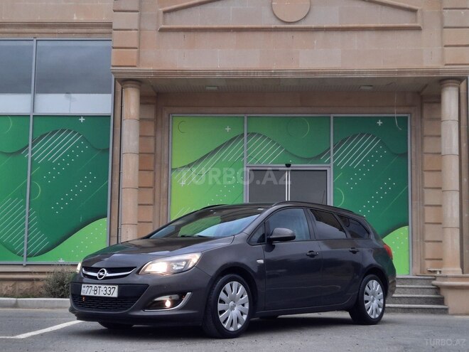 Opel Astra 2013, 120,100 km - 1.4 l - Bakı