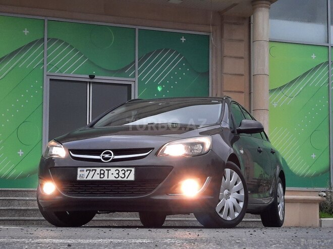 Opel Astra 2013, 120,100 km - 1.4 l - Bakı
