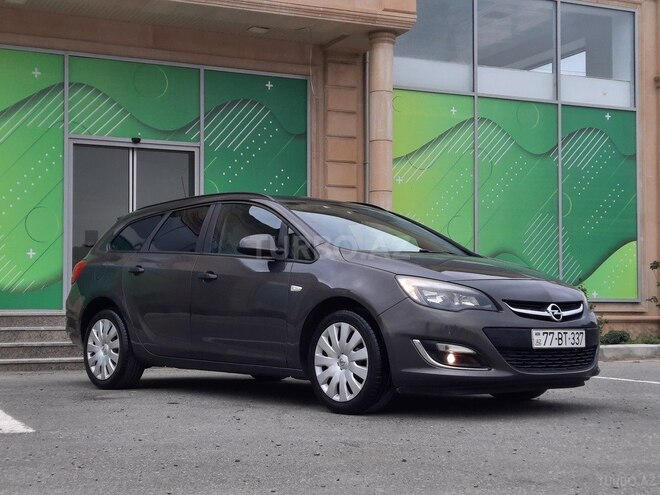 Opel Astra 2013, 120,100 km - 1.4 l - Bakı