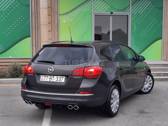 Opel Astra 2013, 120,100 km - 1.4 l - Bakı