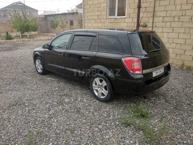 Opel Astra 2009, 260,000 km - 1.4 l - Bakı