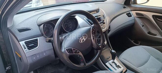 Hyundai Elantra 2013, 273,588 km - 1.8 l - Sumqayıt