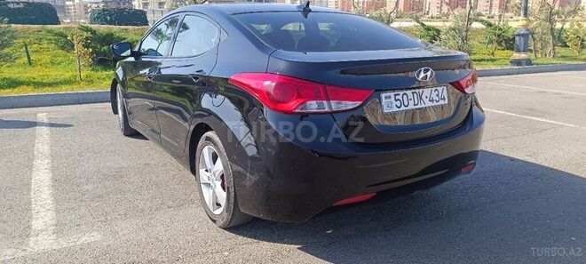 Hyundai Elantra 2013, 273,588 km - 1.8 l - Sumqayıt