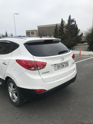 Hyundai ix35 2013, 110,000 km - 2.0 л - Bakı