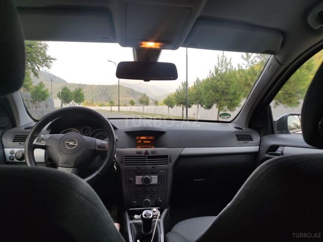 Opel Astra 2006, 315,000 km - 1.3 l - Şəki