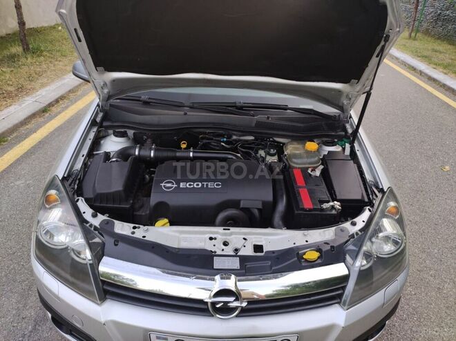 Opel Astra 2006, 315,000 km - 1.3 l - Şəki