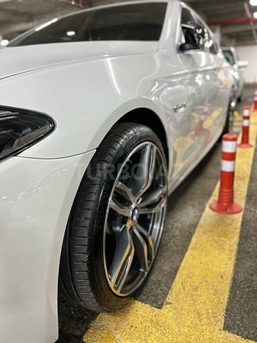 BMW 528 2014, 148,000 km - 2.0 l - Gəncə