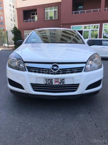 Opel Astra 2011, 213,000 km - 1.3 l - Bakı