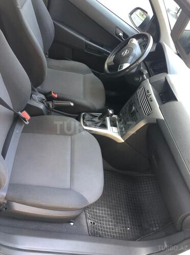 Opel Astra 2011, 213,000 km - 1.3 l - Bakı